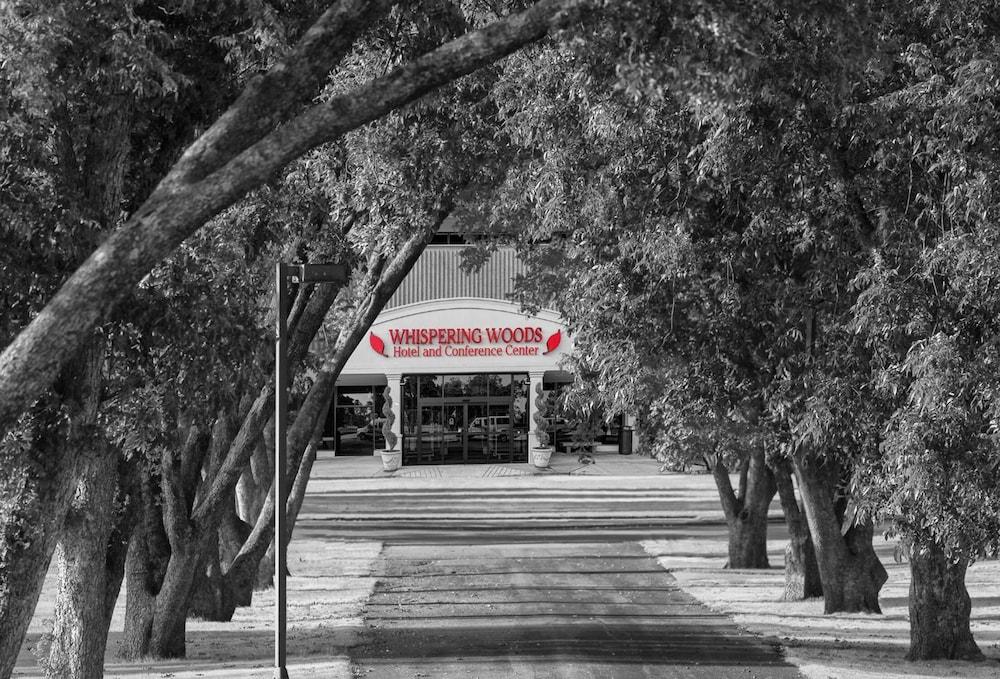 Historic Whispering Woods Hotel & Conference Center Olive Branch Eksteriør bilde