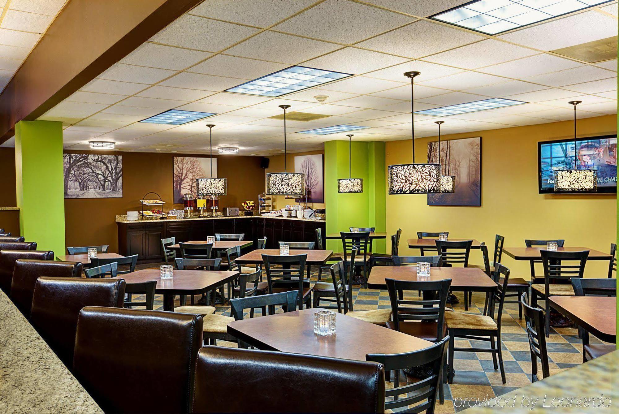 Historic Whispering Woods Hotel & Conference Center Olive Branch Restaurant bilde
