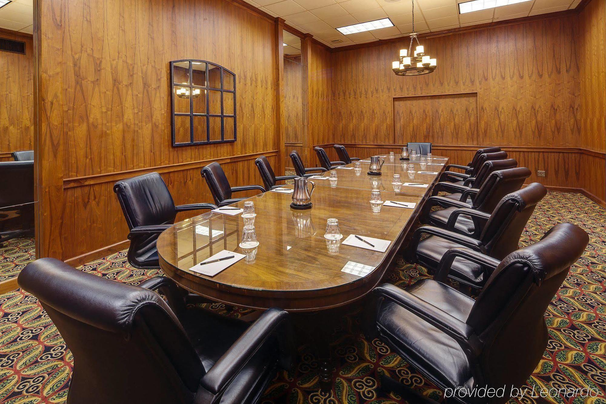 Historic Whispering Woods Hotel & Conference Center Olive Branch Business bilde